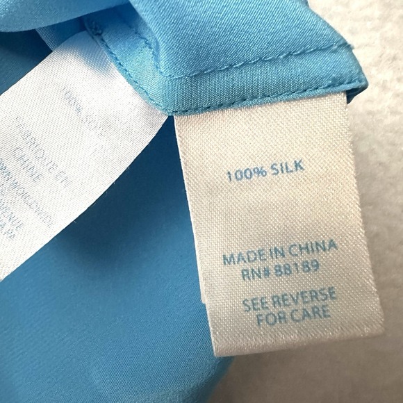 Lilly Pulitzer Medium M Elsa Silk Zanzibar Blue Long Sleeve Blouse Top - Picture 9 of 11